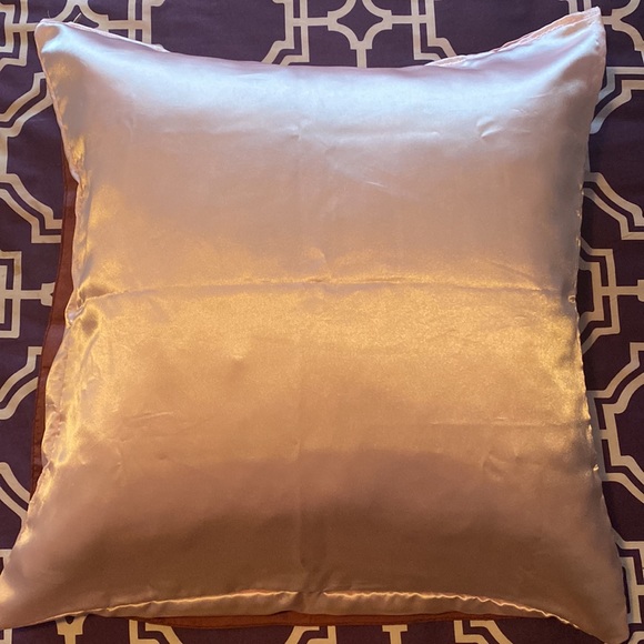 Large Pink scarf pillow, hand made - Picture 4 of 5